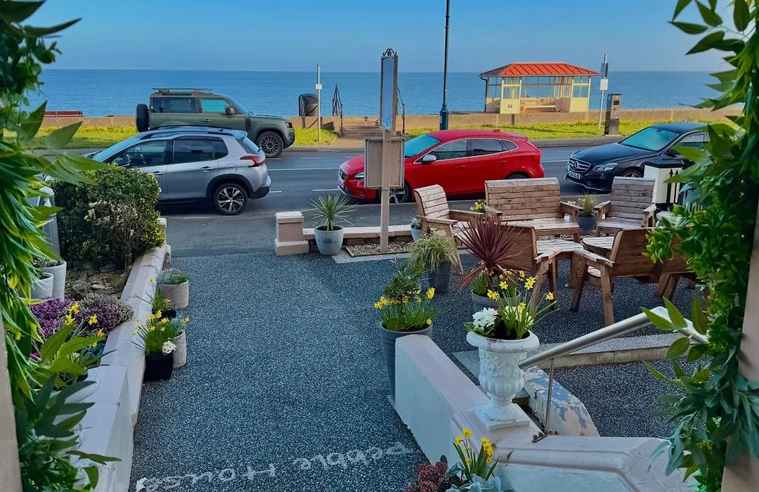 Pebble House-1